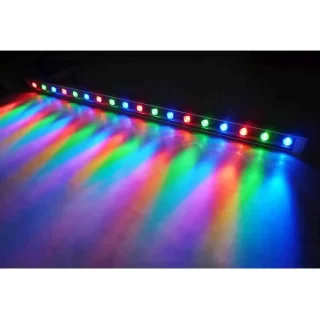 1 Metre RGB Wallwasher – Renk Değiştiren Dış Mekan LED Duvar Aydınlatma Armatürü ana urun gorseli